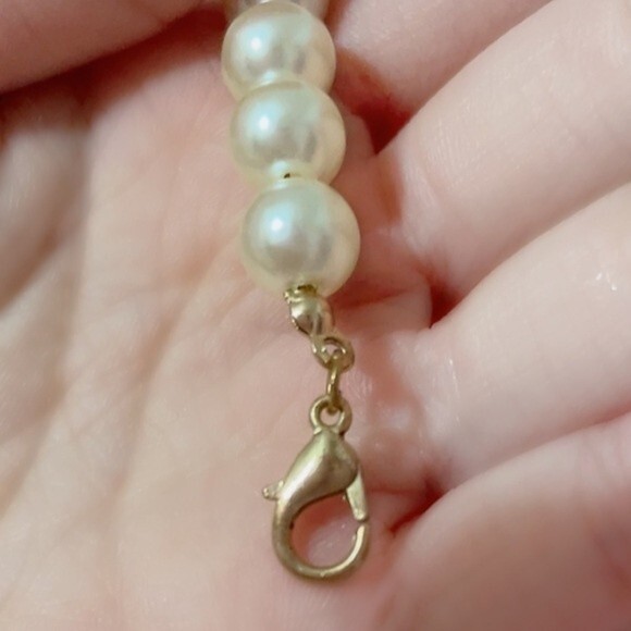 Hot Topic My Melody Pearl Chain Necklace - Picture 3 of 3